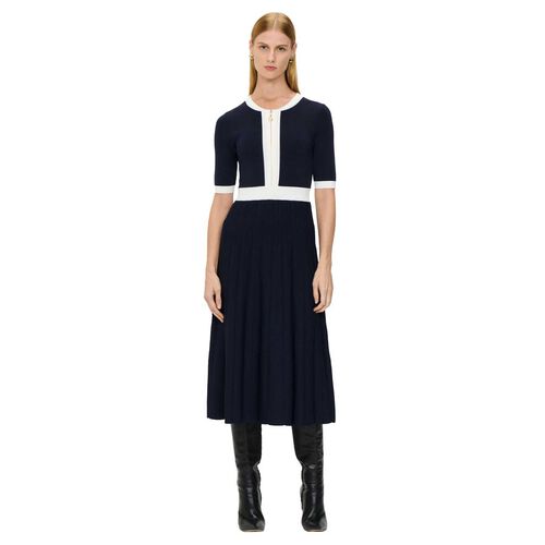 Veronika Maine Contrast Trim Pleated Knit Dress